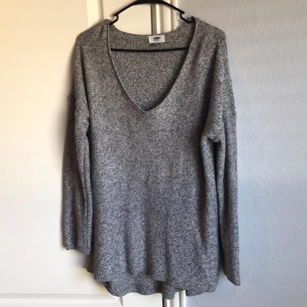 XL Light Grey V neck sweater